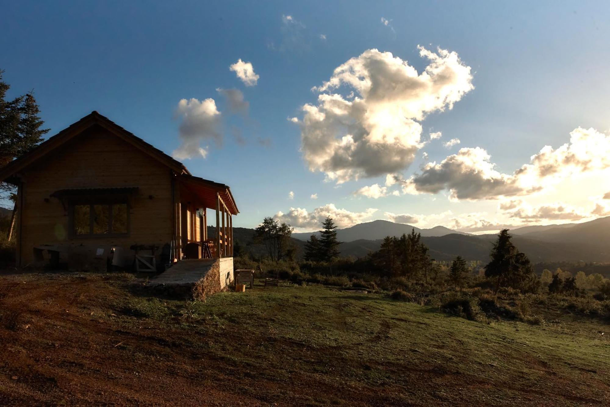 The Farmhouse Витина Экстерьер фото
